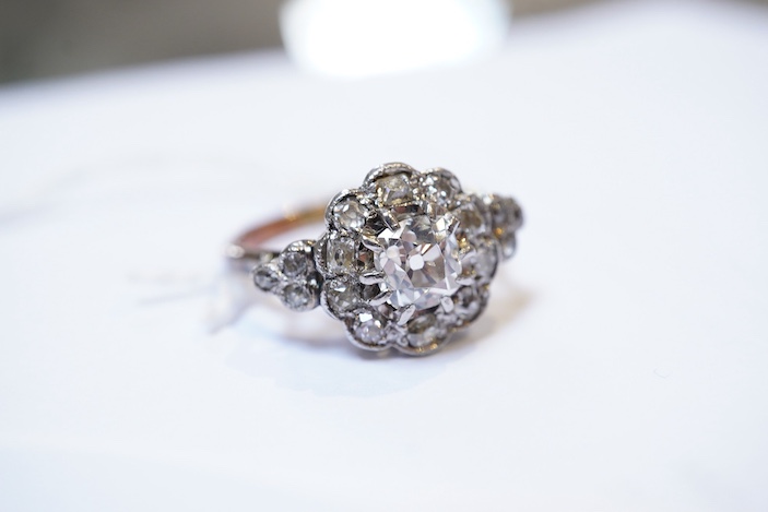 A diamond ring, early 20th century